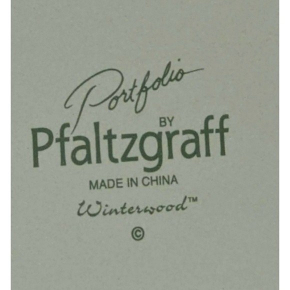 Pfaltzgraff Winterwood Cookie Candy Jar Box Porcelain Green Red Bow IOB - Picture 5 of 5